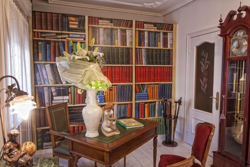 Hostal Boutique Puerta Del Sol Torrelavega Luaran gambar