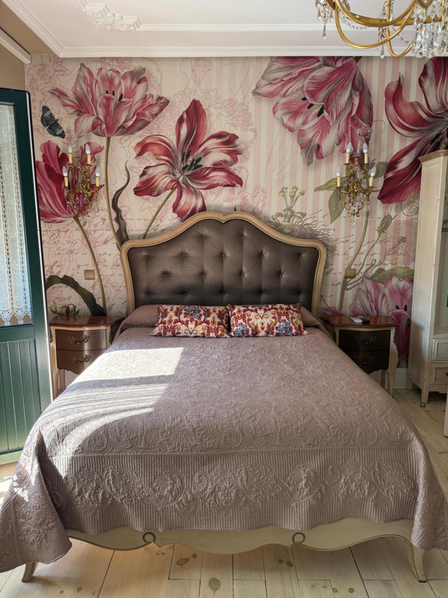 Hostal Boutique Puerta Del Sol Torrelavega Luaran gambar