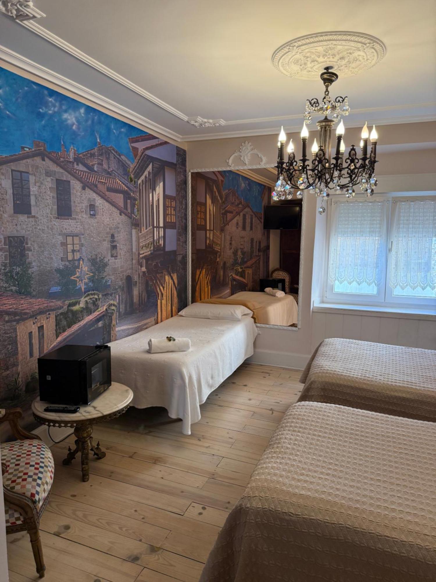 Hostal Boutique Puerta Del Sol Torrelavega Luaran gambar