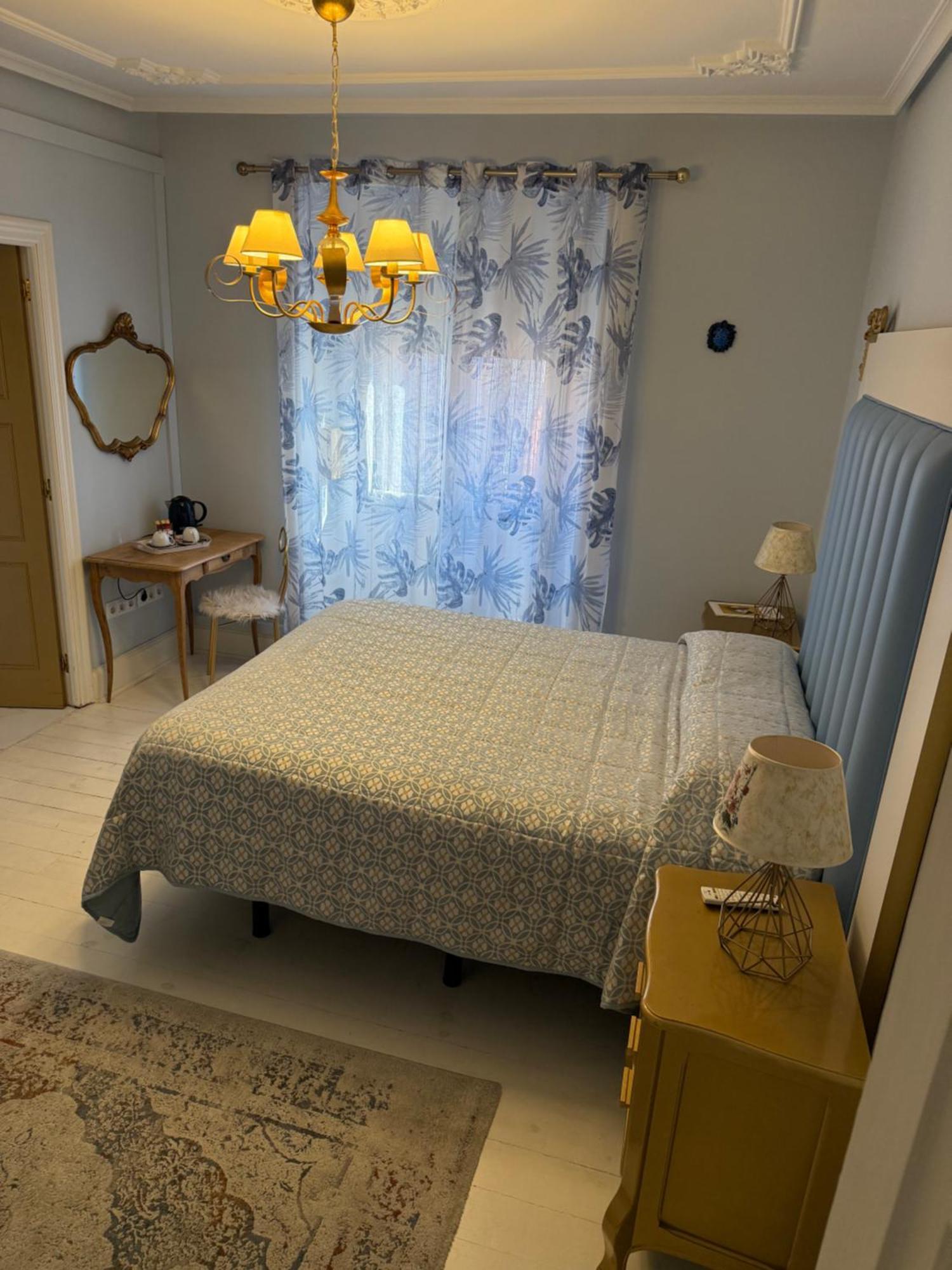 Hostal Boutique Puerta Del Sol Torrelavega Luaran gambar