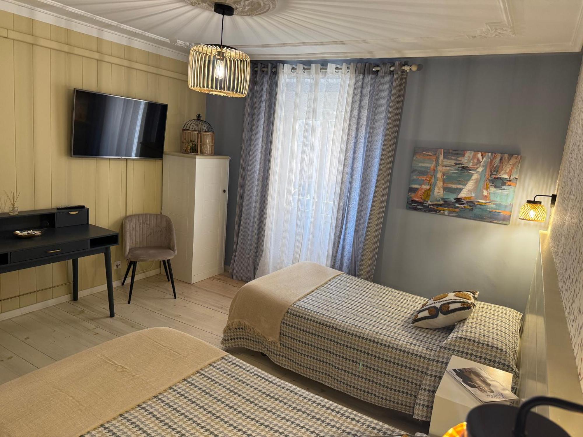 Hostal Boutique Puerta Del Sol Torrelavega Luaran gambar
